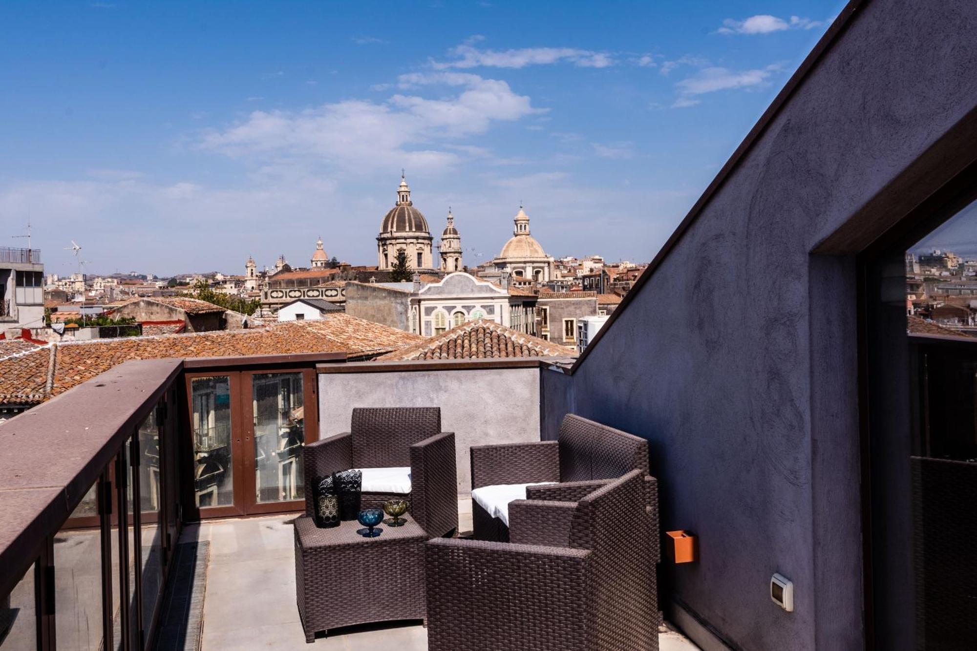 Appartamento Vecchio Bastione With Terrace By Wonderful Italy Aeroporto di Catania Fontana Rossa